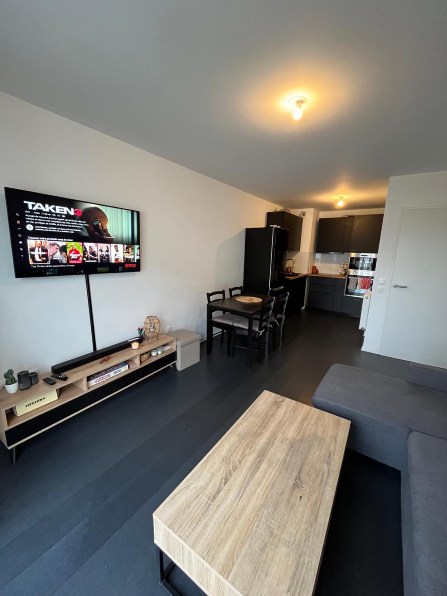 Apartment Cosy Proche Paris Villepinte (Seine-Saint-Denis)